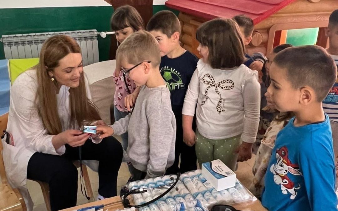 Djelatnici Doma zdravlja Stolac posjetili Dječji vrtić “Stolac”